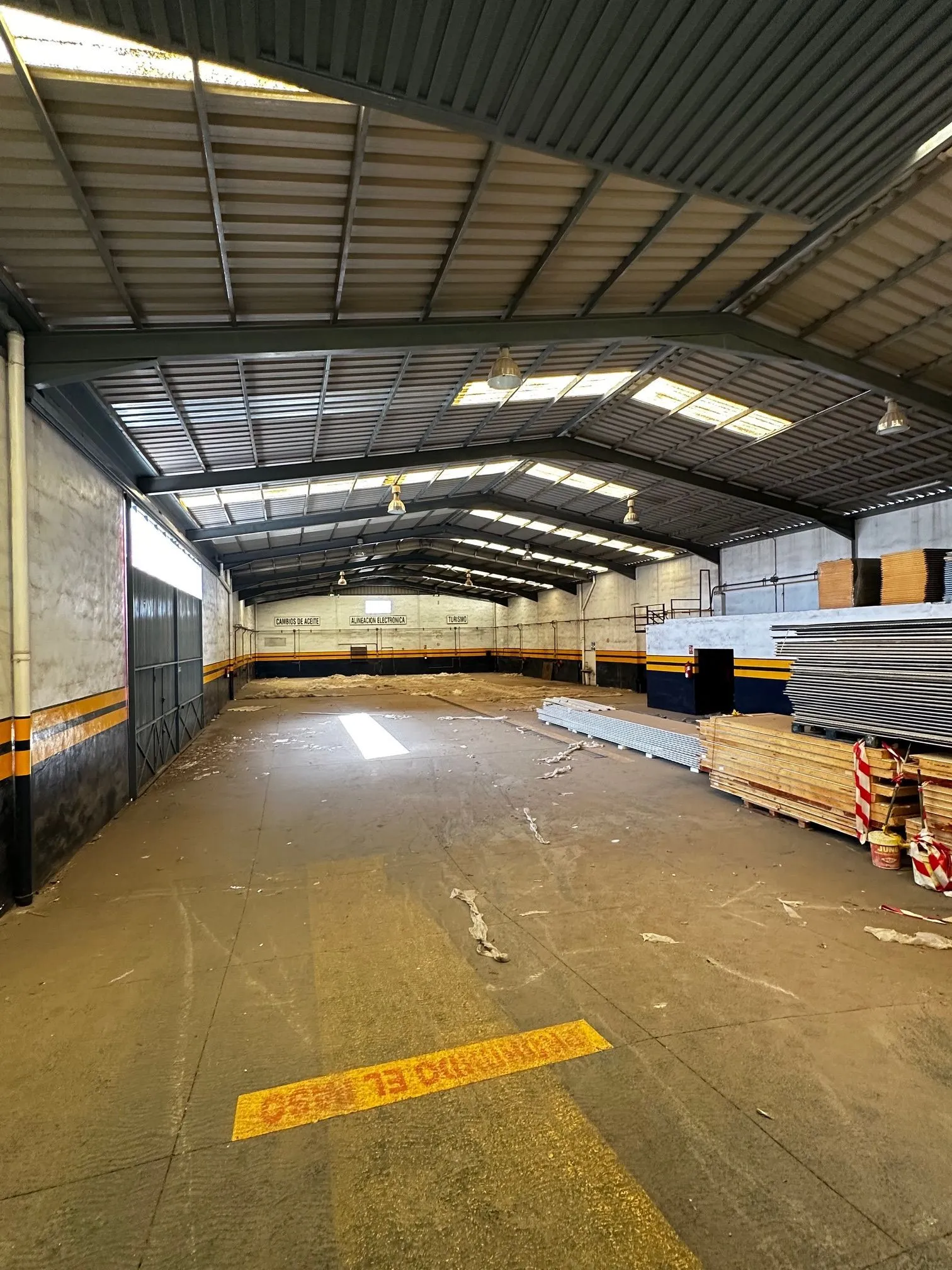 Nave industrial situada en Granadilla de Abona, ficha N0501 del grupo